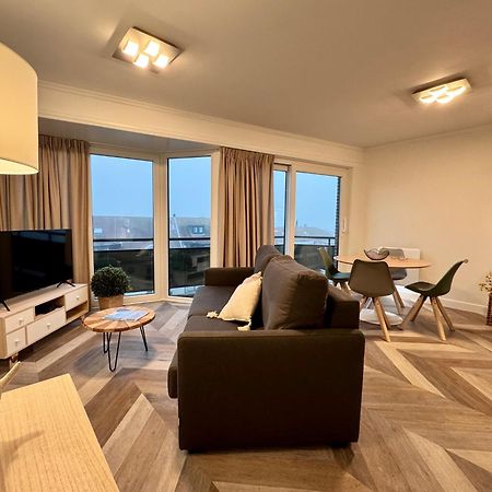 Cozy Panorama Flat By The Beach Кнокке-Хейст Экстерьер фото